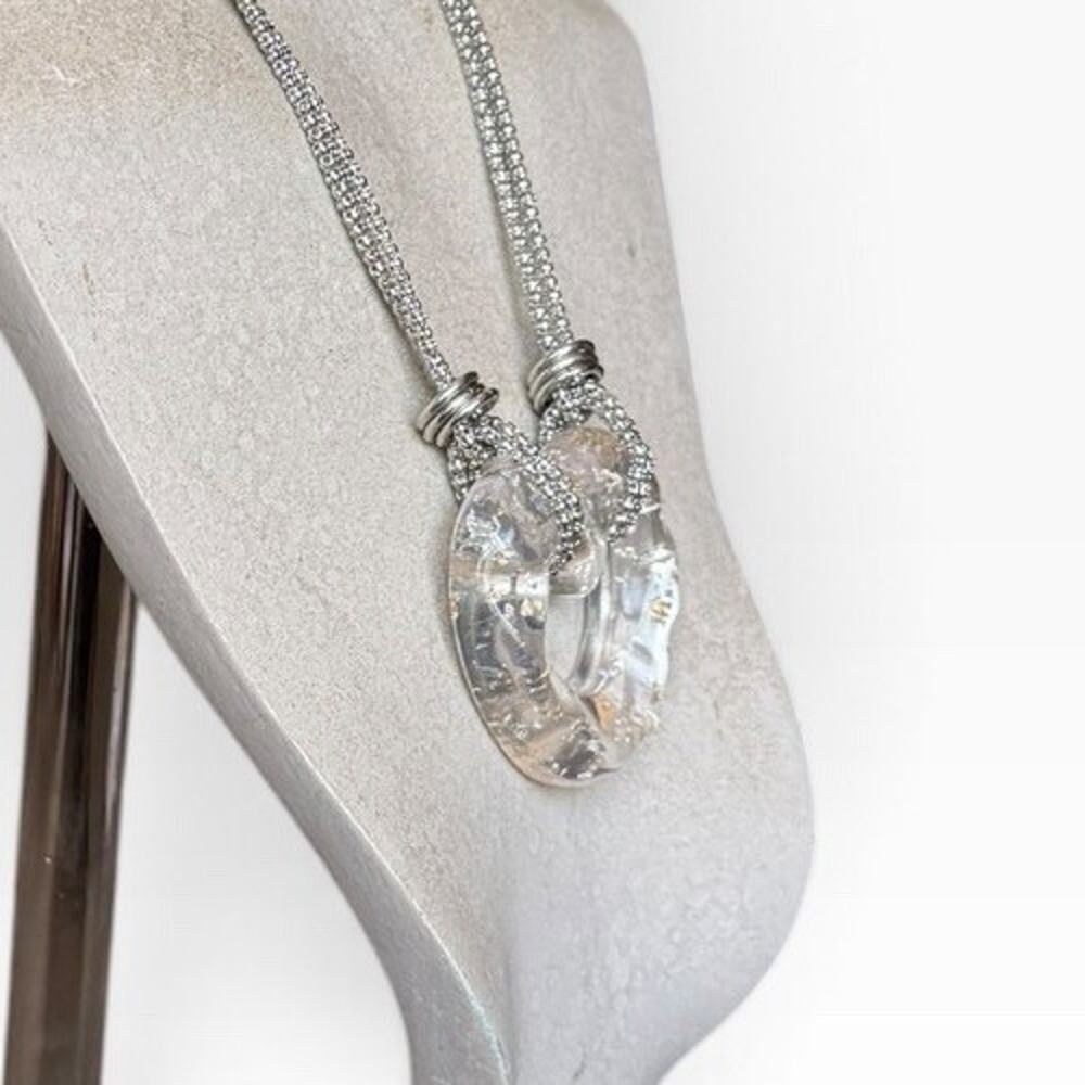 Urban Outfitters Cleare Resin Heart Pendant Necklace Iridescent Chunky Y2K NWT - Picture 4 of 11